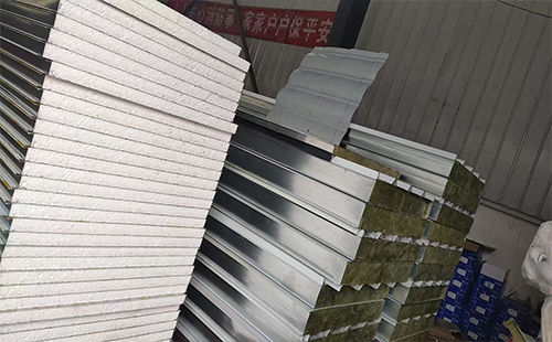 厂房翻新选贵南彩钢岩棉板厚度指南